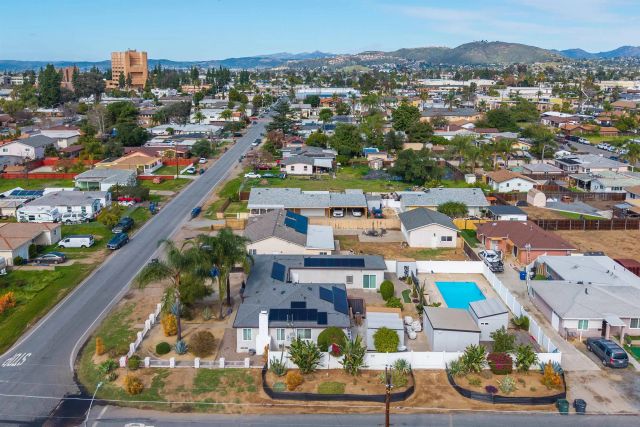 469 Taft, El Cajon, CA 92020