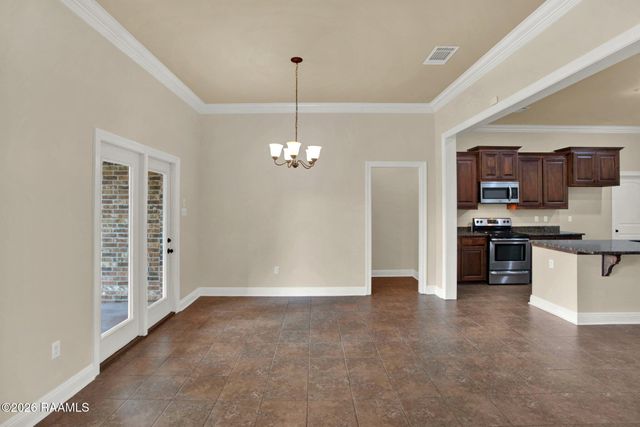 113 Arrowwood Road, Youngsville, LA 70592