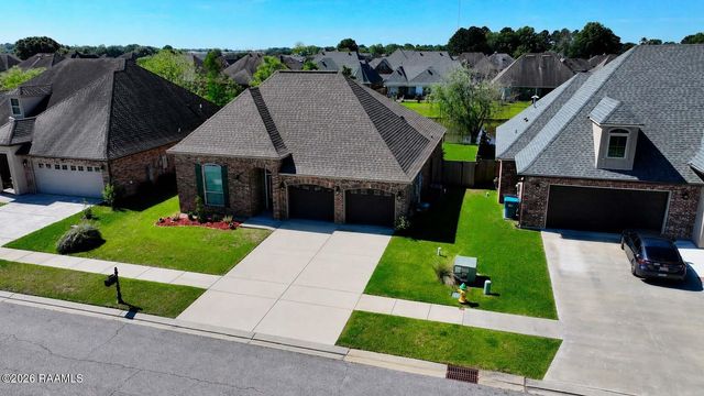 113 Arrowwood Road, Youngsville, LA 70592