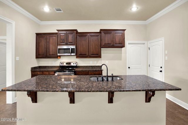 113 Arrowwood Road, Youngsville, LA 70592