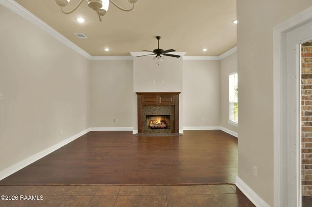 113 Arrowwood Road, Youngsville, LA 70592