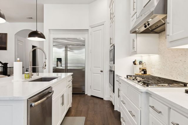 2821 Montreaux, The Colony, TX 75056