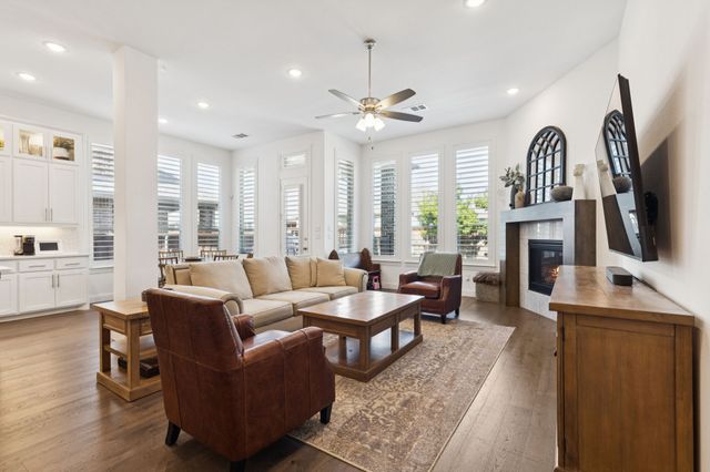 2821 Montreaux, The Colony, TX 75056