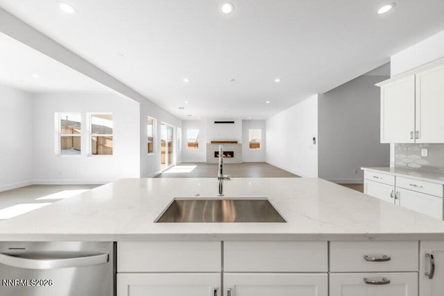 520 Hutchinson Drive Willows 98, Sparks, NV 89441
