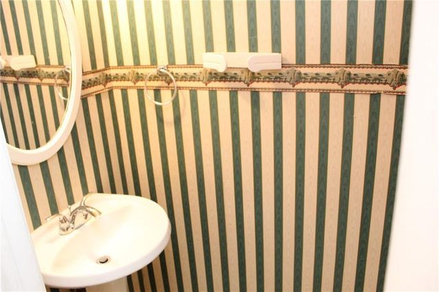 829 Carlingford Place, Lithonia, GA 30058