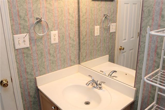 829 Carlingford Place, Lithonia, GA 30058