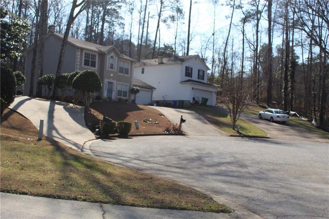829 Carlingford Place, Lithonia, GA 30058