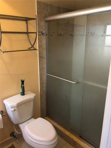 300 NE 12th Ave 508, Hallandale Beach, FL 33009