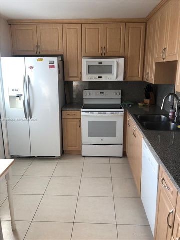 300 NE 12th Ave 508, Hallandale Beach, FL 33009