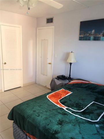 300 NE 12th Ave 508, Hallandale Beach, FL 33009