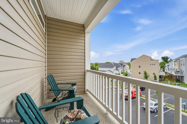 43733 HAY RD, Ashburn, VA 20147