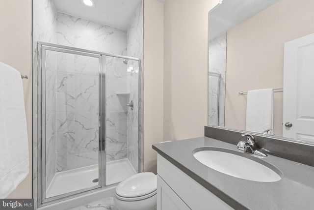 43733 HAY RD, Ashburn, VA 20147