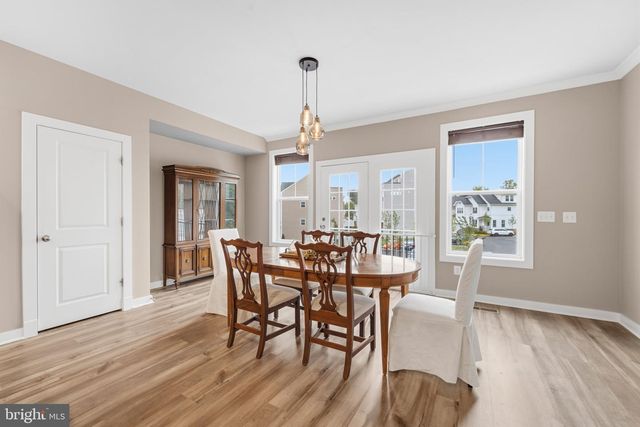 43733 HAY RD, Ashburn, VA 20147