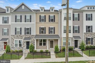 43733 HAY RD, Ashburn, VA 20147