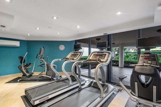 3120 S Ocean Boulevard 1-101, Palm Beach, FL 33480