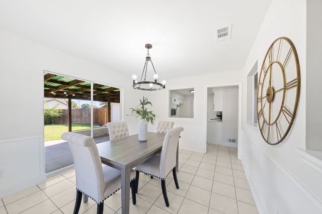 3802 Roan Circle, Garland, TX 75043