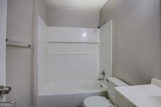 860 Forest Path, Stone Mountain, GA 30088