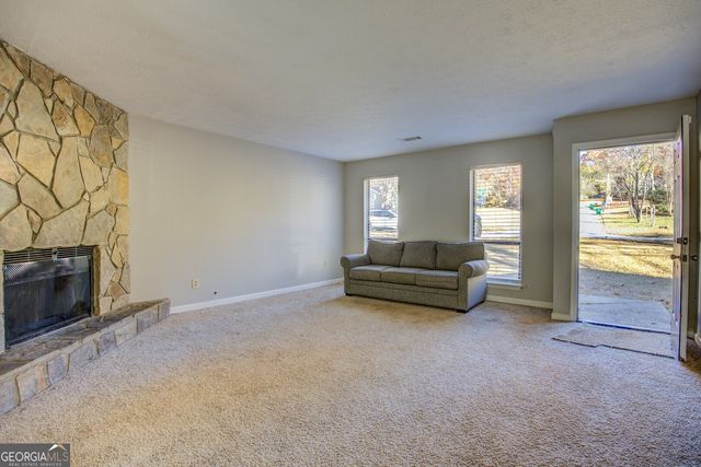 860 Forest Path, Stone Mountain, GA 30088