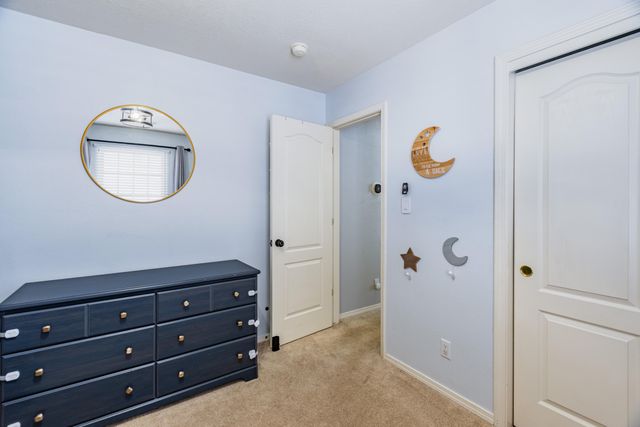 5804 Night Shadow Avenue NW, Albuquerque, NM 87114