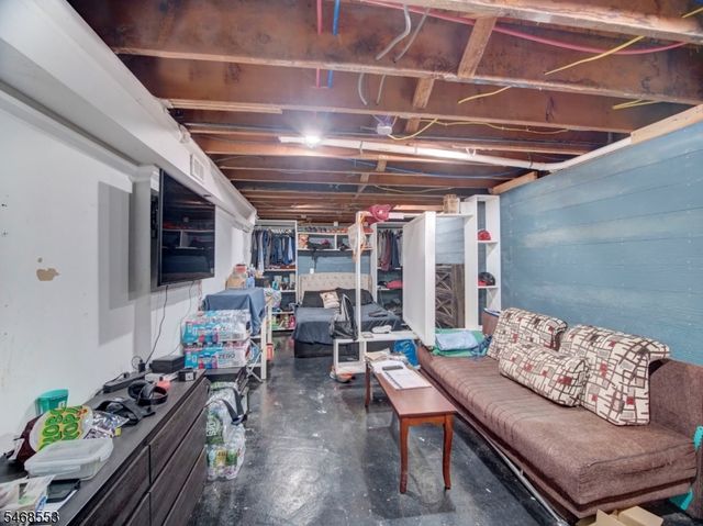120 Louis St, Hackensack City, NJ 07601