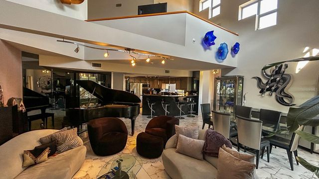 1635 ROYAL PALM DRIVE S A, Gulfport, FL 33707