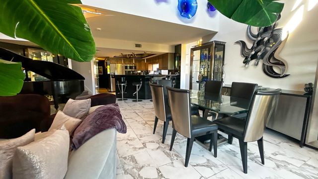 1635 ROYAL PALM DRIVE S A, Gulfport, FL 33707