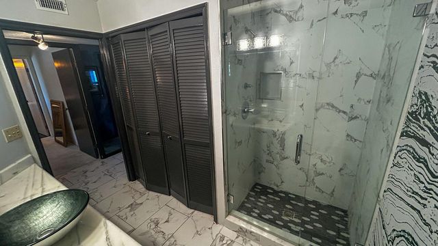 1635 ROYAL PALM DRIVE S A, Gulfport, FL 33707