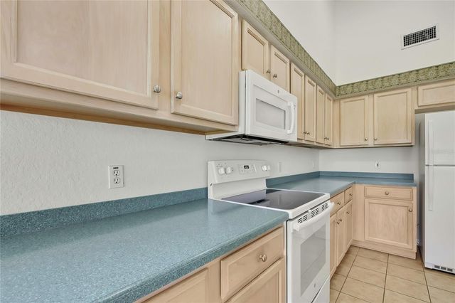 11203 SUN TREE ROAD, Hudson, FL 34667