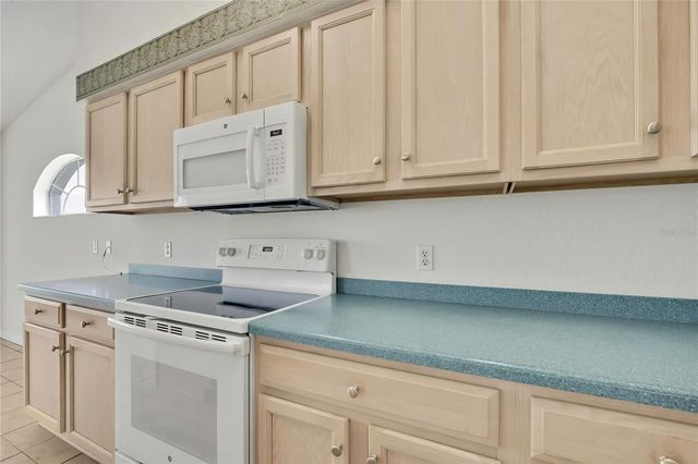 11203 SUN TREE ROAD, Hudson, FL 34667