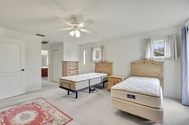 11203 SUN TREE ROAD, Hudson, FL 34667