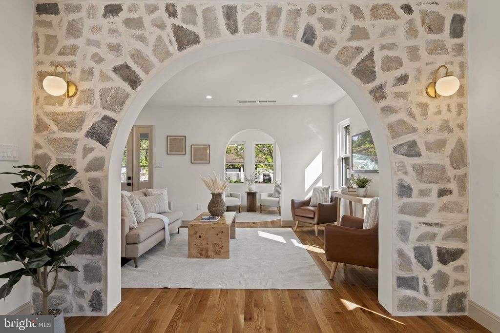 20 E OAKLAND AVE, Haddon Township, NJ 08107