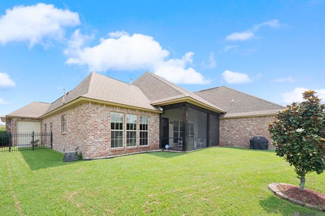 1624 Gleneagles Bend, Zachary, LA 70791