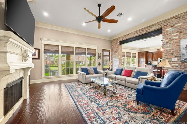 1624 Gleneagles Bend, Zachary, LA 70791