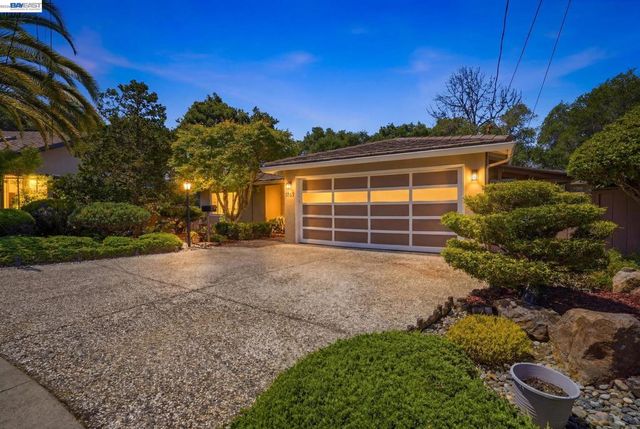 1723 Germaine Ct, Hayward, CA 94541