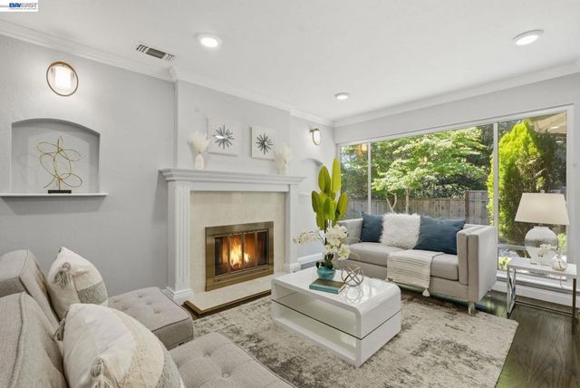 1723 Germaine Ct, Hayward, CA 94541