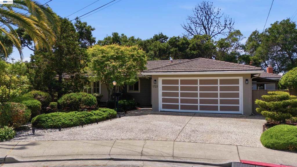 1723 Germaine Ct, Hayward, CA 94541