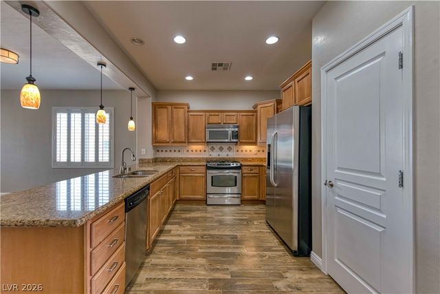 2429 Sun Grazer Street, Henderson, NV 89044