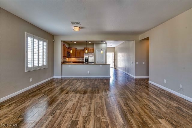 2429 Sun Grazer Street, Henderson, NV 89044