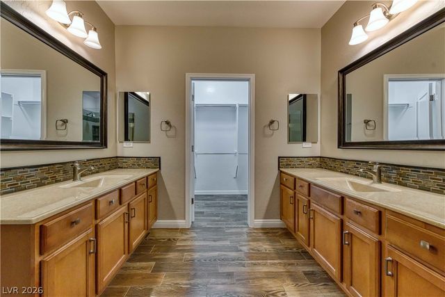 2429 Sun Grazer Street, Henderson, NV 89044