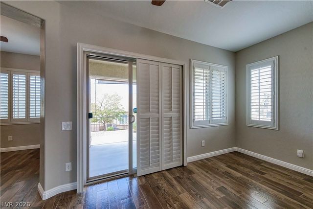 2429 Sun Grazer Street, Henderson, NV 89044