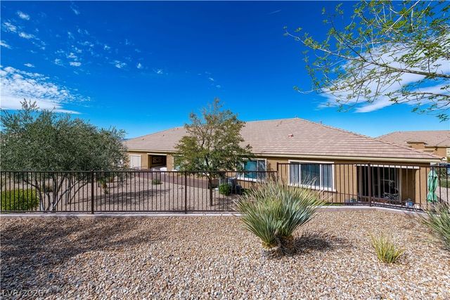 2429 Sun Grazer Street, Henderson, NV 89044