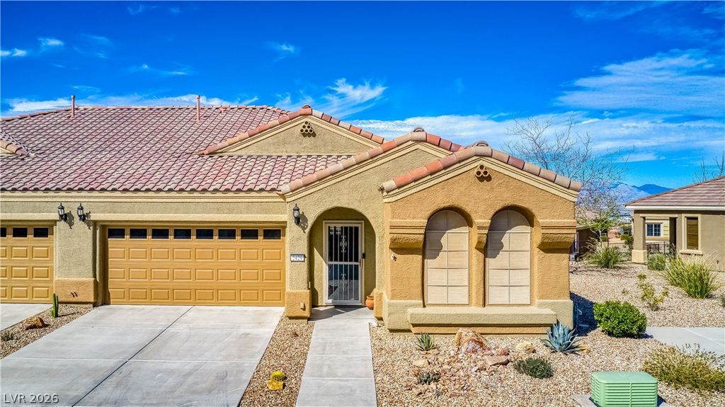 2429 Sun Grazer Street, Henderson, NV 89044