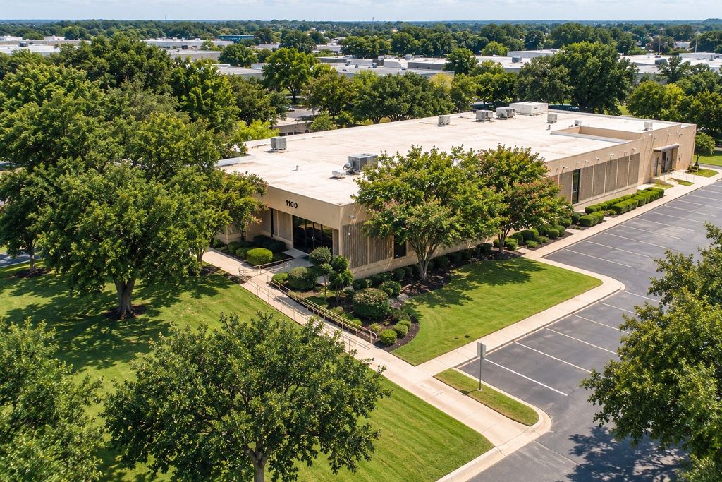 1100 Fountain Parkway 2, Grand Prairie, TX 75050 — photo 2