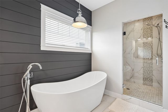 2310 SW White Birch Drive, Ankeny, IA 50023