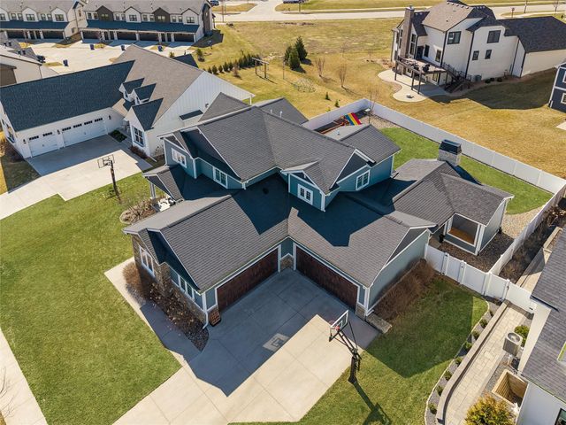 2310 SW White Birch Drive, Ankeny, IA 50023