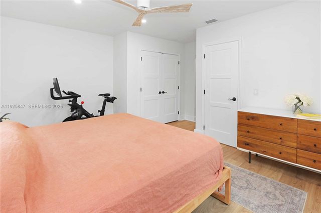 1417 Jackson St, Hollywood, FL 33020