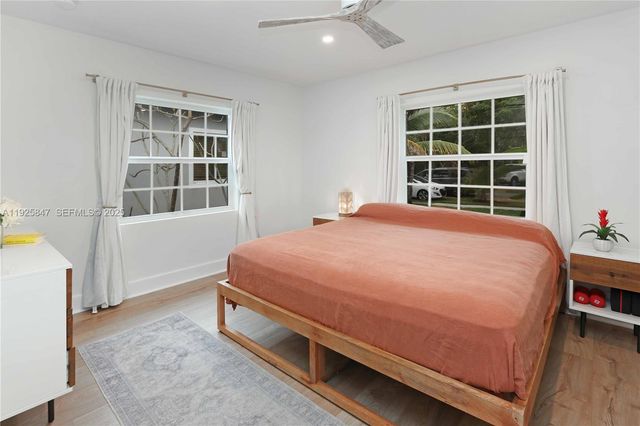 1417 Jackson St, Hollywood, FL 33020