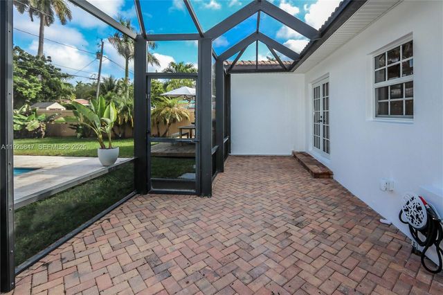 1417 Jackson St, Hollywood, FL 33020