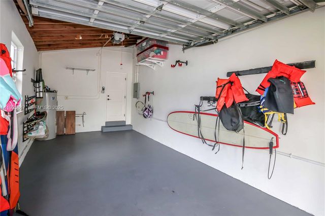 1417 Jackson St, Hollywood, FL 33020