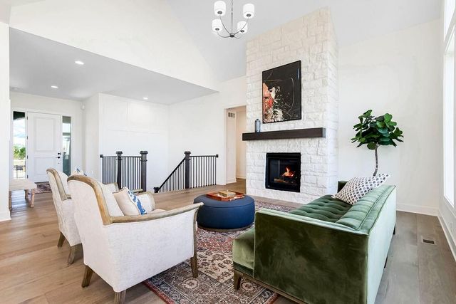 15829 BUENA VISTA Street, Overland Park, KS 66224